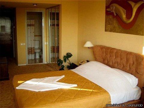 Galini Palace Hotel 3*