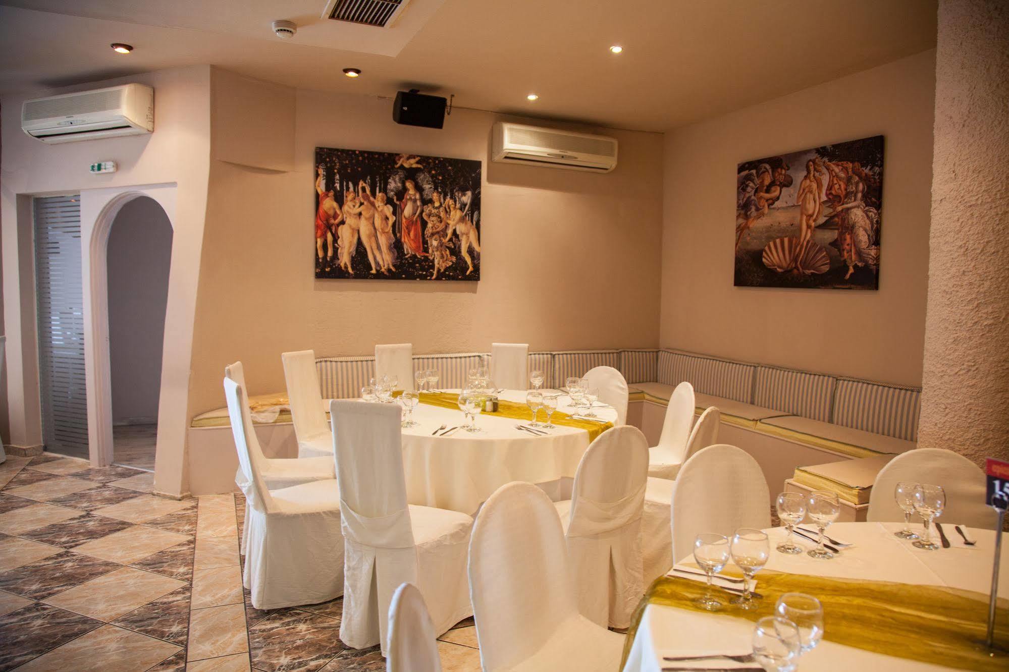 Galini Palace 3*